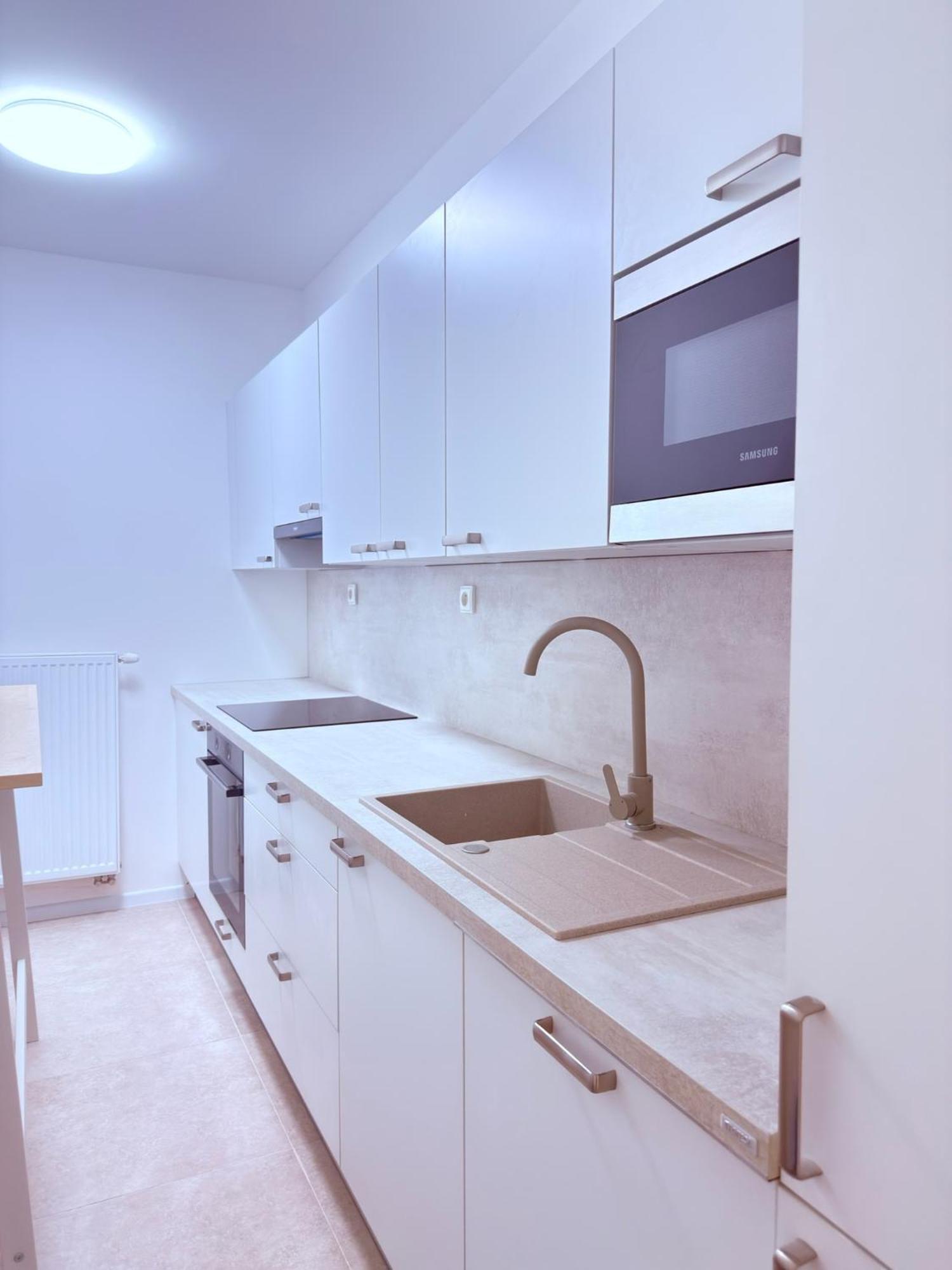 Cosy Cave Station In 5 Appartamento Praga